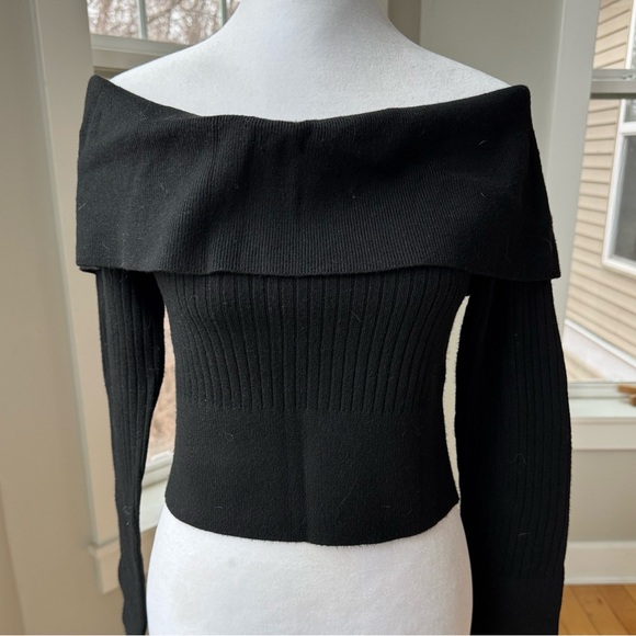 Wild Fable Black Ribbed Off the Shoulder Cropped Sweater Size Medium - Picture 1 of 9